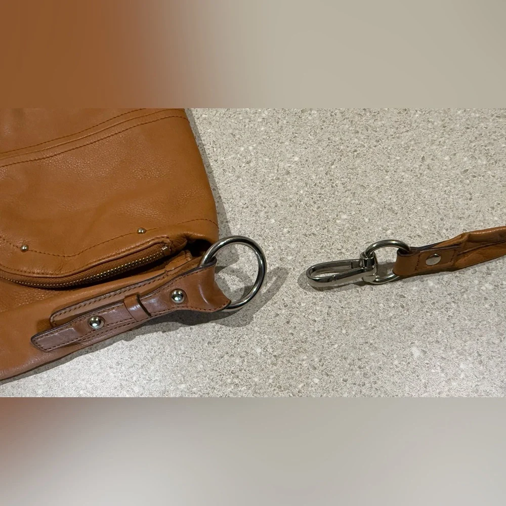 B Makowsky LEATHER Camel CROSSBODY Purse HANDBAG